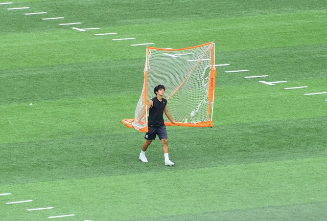 许多观众和