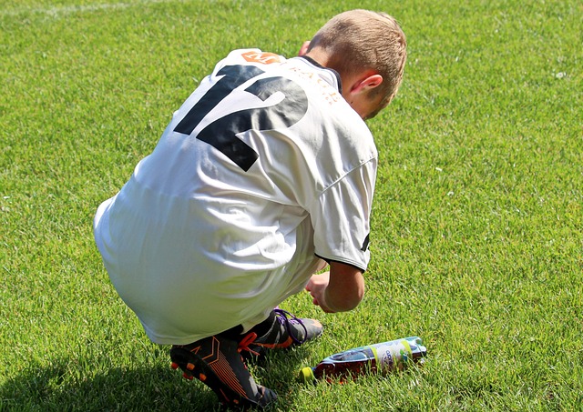 际级后腰无 际级后腰无