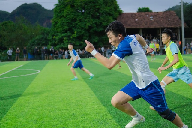 勇士队仍有 勇士队仍有